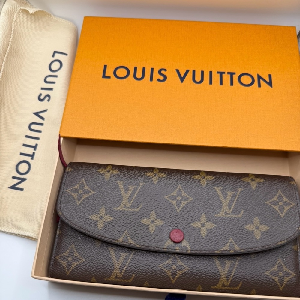 Louis Vuitton Emilie Fuschia Wallet